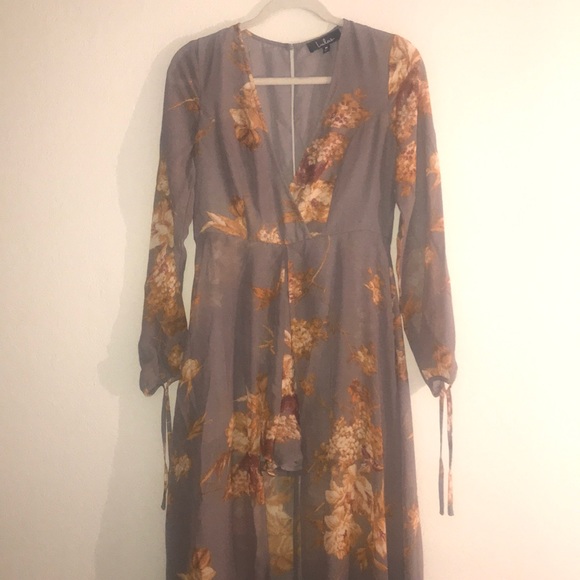 Lulus Dresses & Skirts - Lulus grey floral maxi dress with shorts